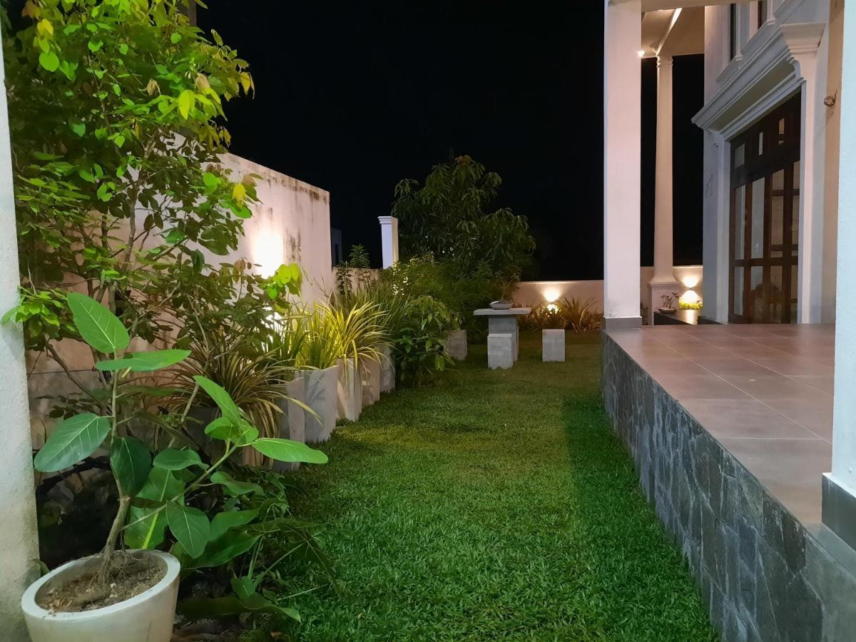 "The Anchorage" Of Field View Apartamento Pannipitiya Exterior foto