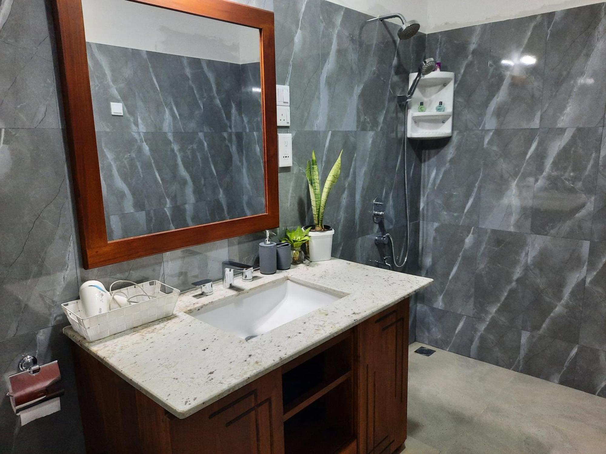 "The Anchorage" Of Field View Apartamento Pannipitiya Exterior foto